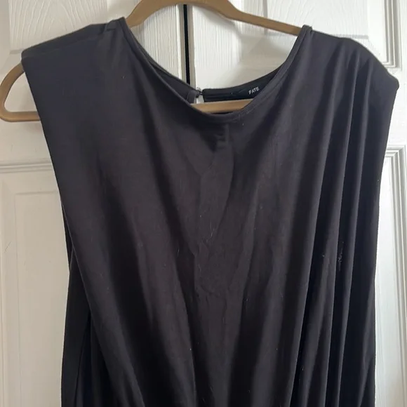 Cute black fate jumpsuit - Picture 2 of 9